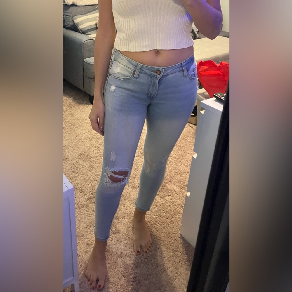 Kendall and Kylie skinny jeans